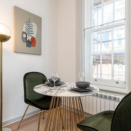 Stylish 1 Bed Flats In Soho, Next To Piccadilly Circus And Trafalgar Square London Exteriör bild