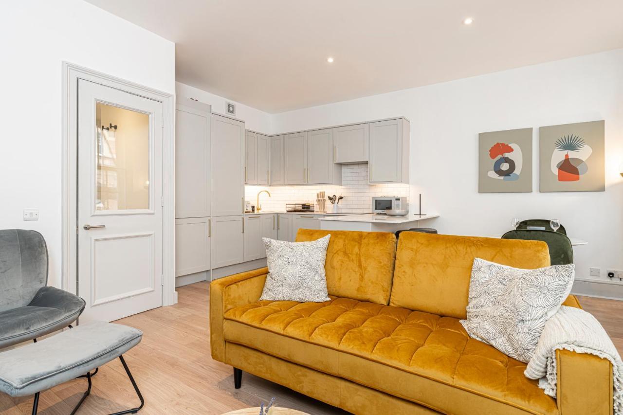 Stylish 1 Bed Flats In Soho, Next To Piccadilly Circus And Trafalgar Square London Exteriör bild