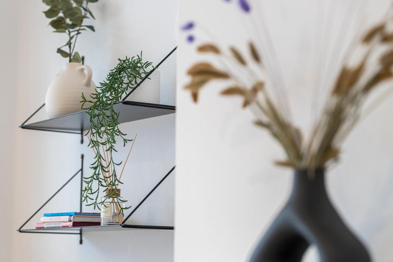Stylish 1 Bed Flats In Soho, Next To Piccadilly Circus And Trafalgar Square London Exteriör bild