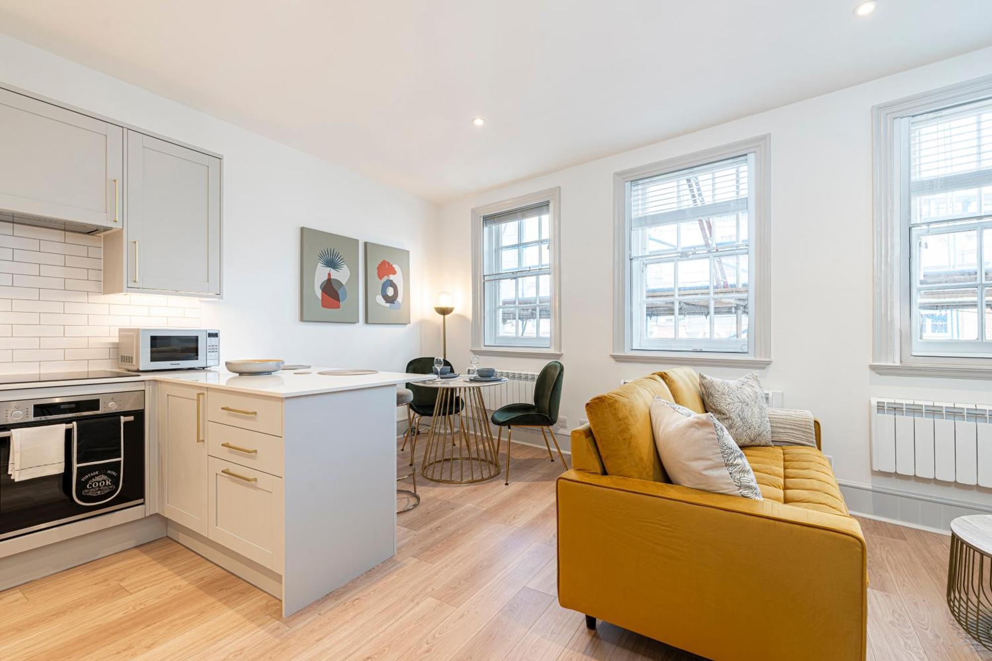 Stylish 1 Bed Flats In Soho, Next To Piccadilly Circus And Trafalgar Square London Exteriör bild
